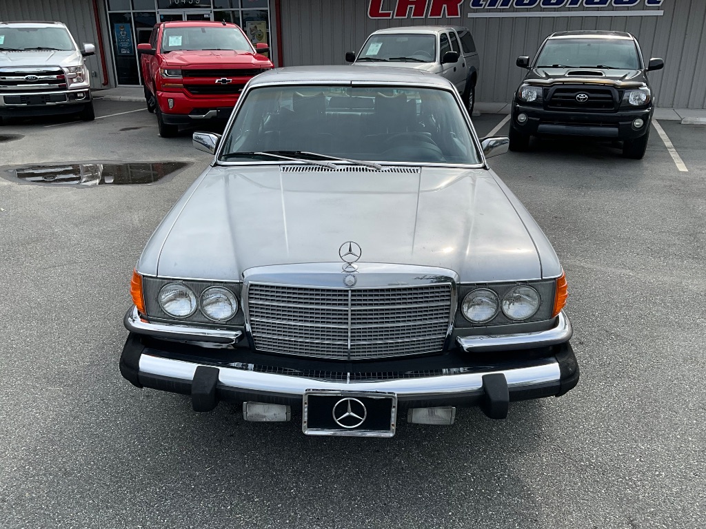 1980 MERCEDES 450 SEL - $10,950