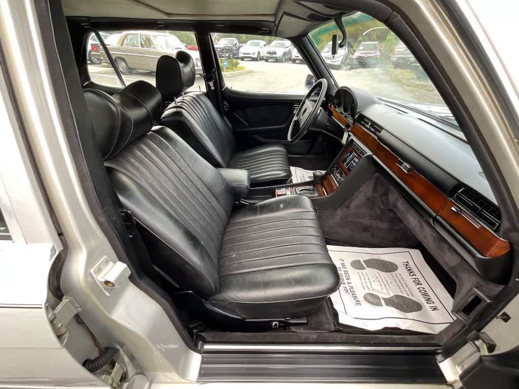 1980 MERCEDES 450 SEL - $10,950