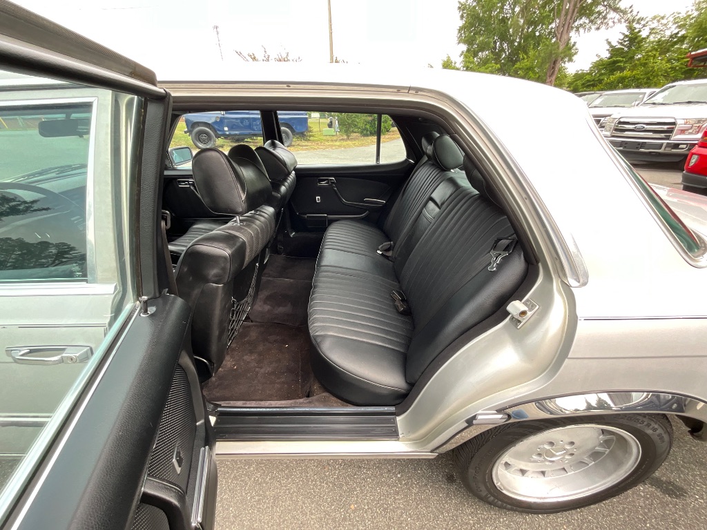1980 MERCEDES 450 SEL - $10,950