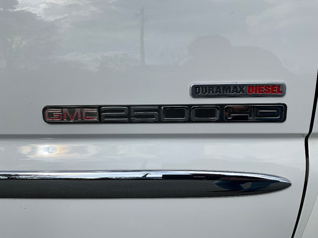 2005 GMC Sierra - $32,900