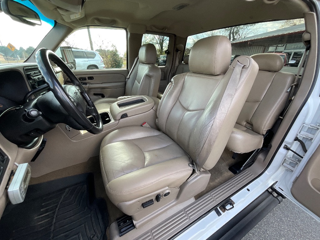 2005 GMC Sierra - $32,900