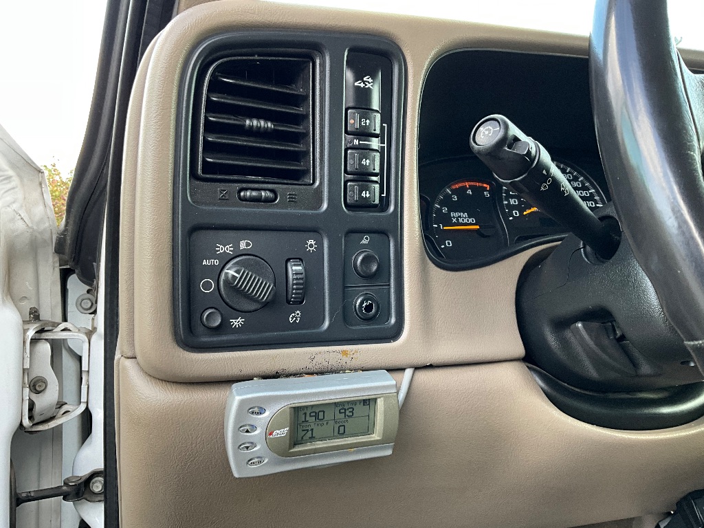 2005 GMC Sierra - $32,900
