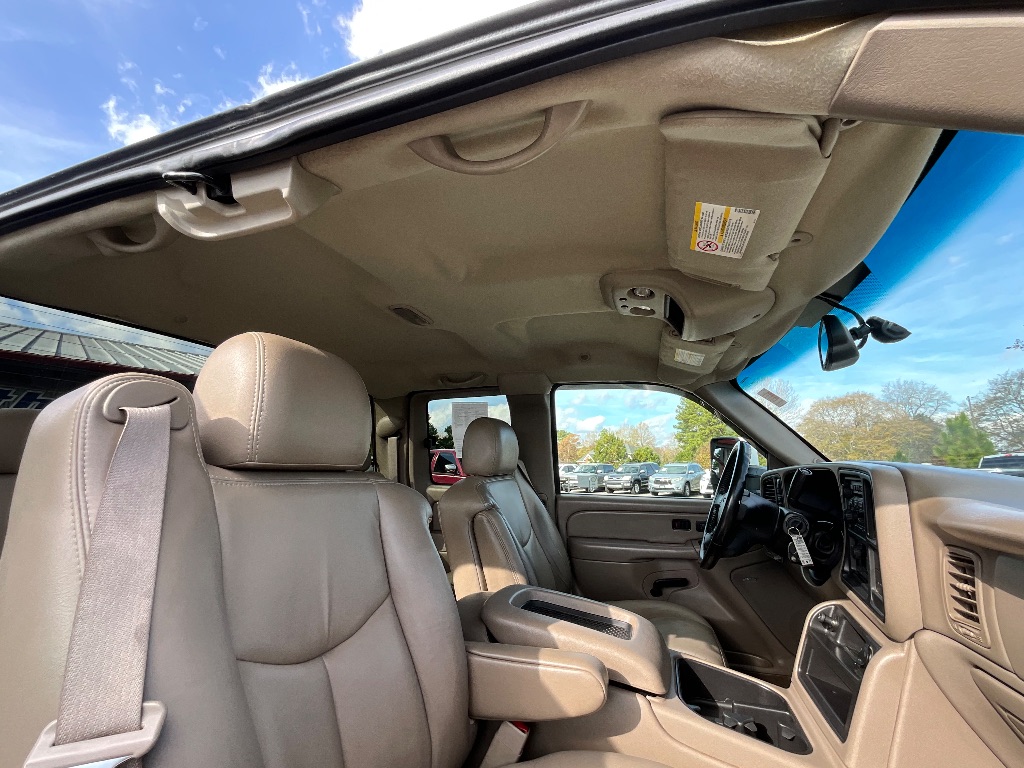 2005 GMC Sierra - $32,900
