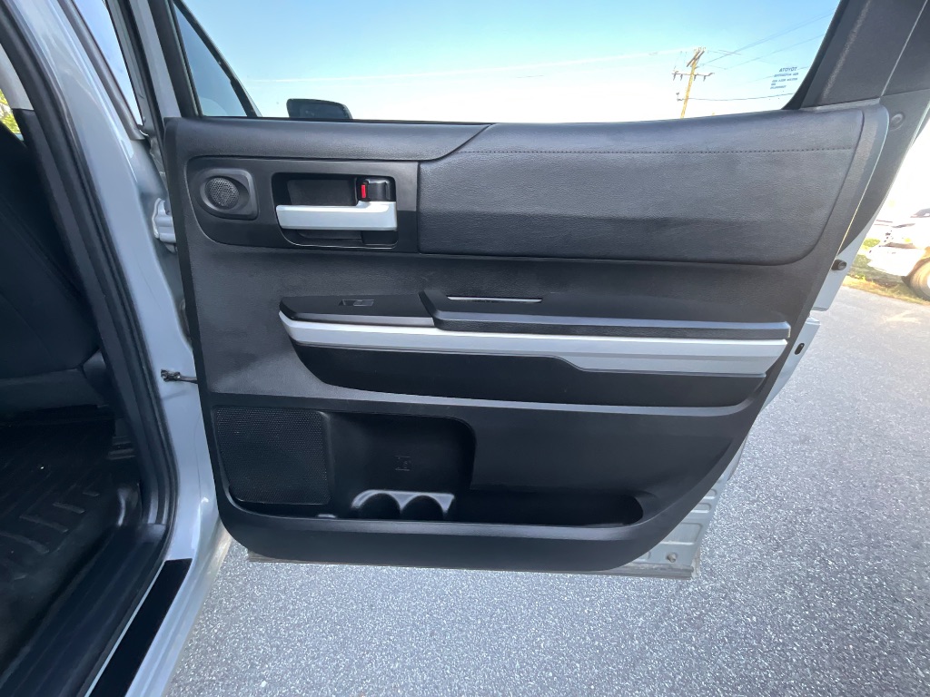 2021 Toyota Tundra - $29,950
