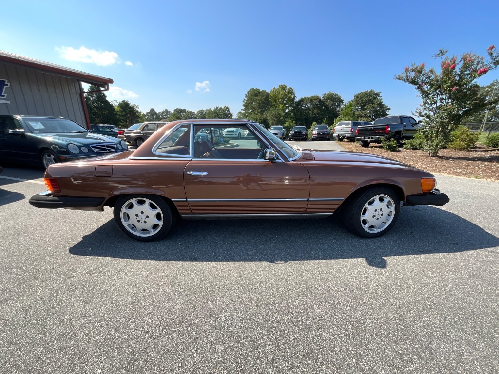 1977 MERCEDES-BEN SL CLASS            