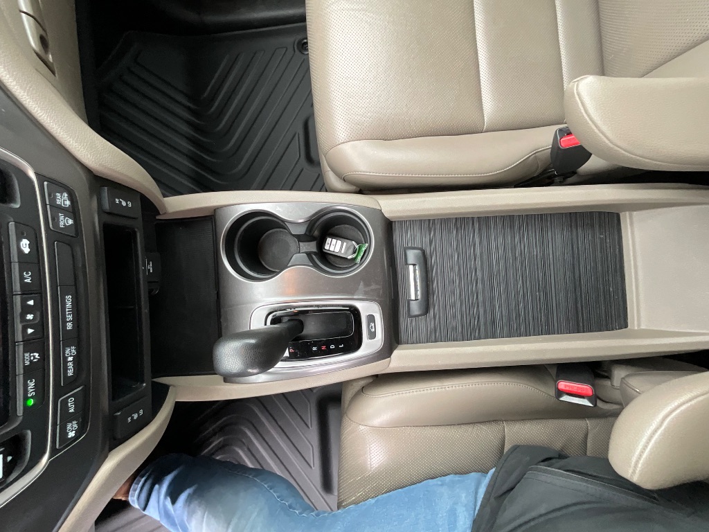 2017 Honda Ridgeline - $14,950