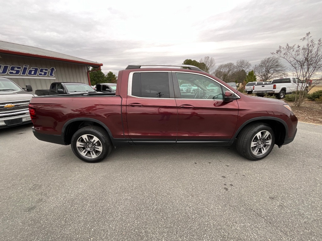 2017 Honda Ridgeline - $14,950