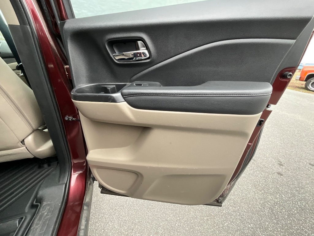 2017 Honda Ridgeline - $14,950