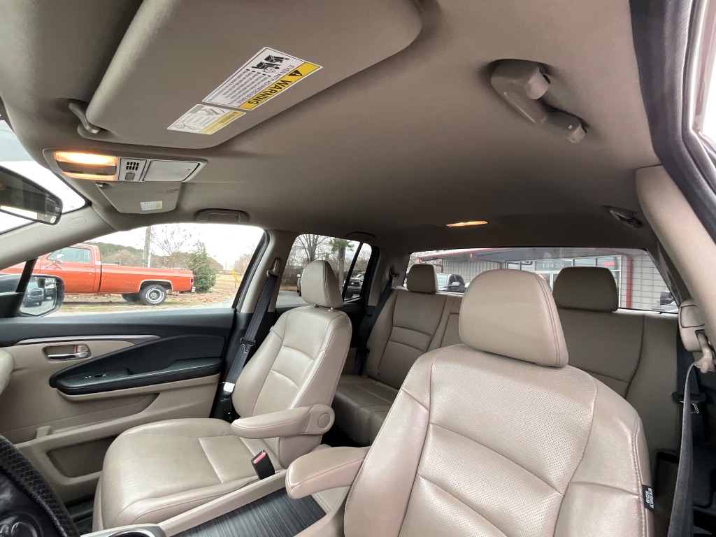 2017 Honda Ridgeline - $14,950