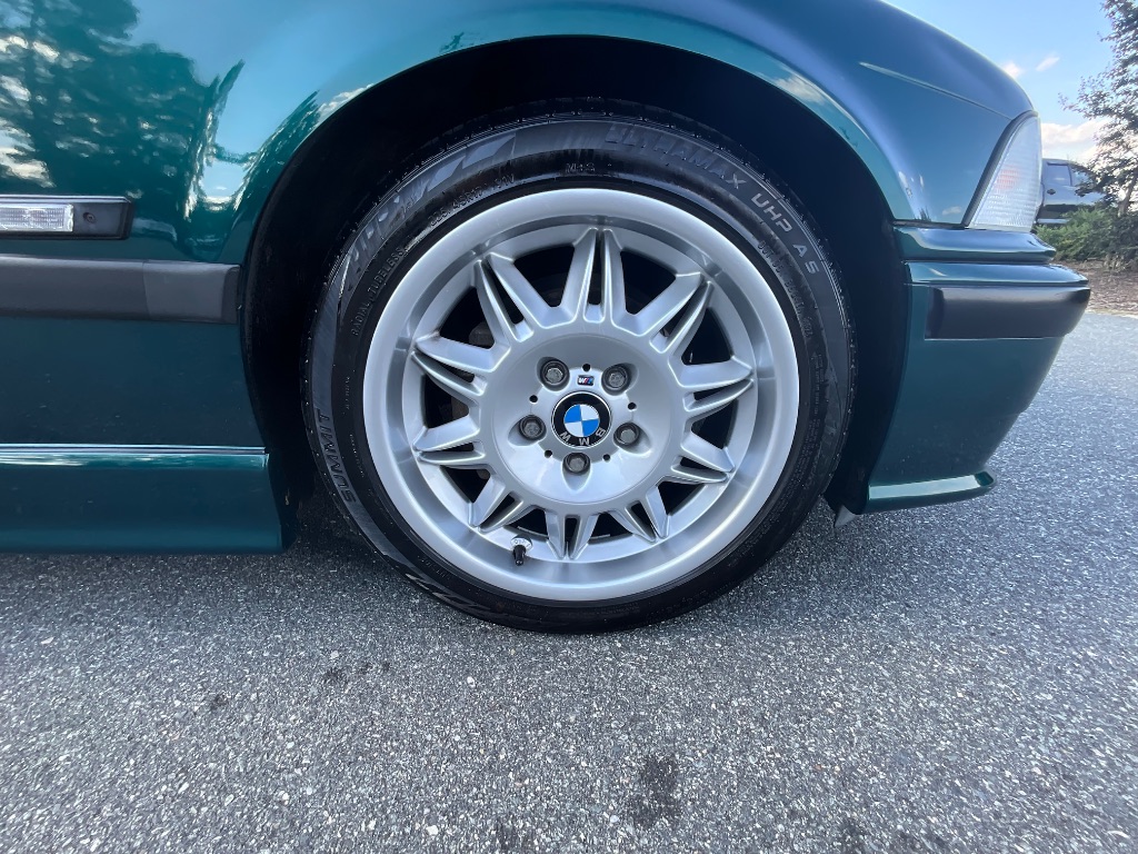 1995 BMW 325is - $21,900