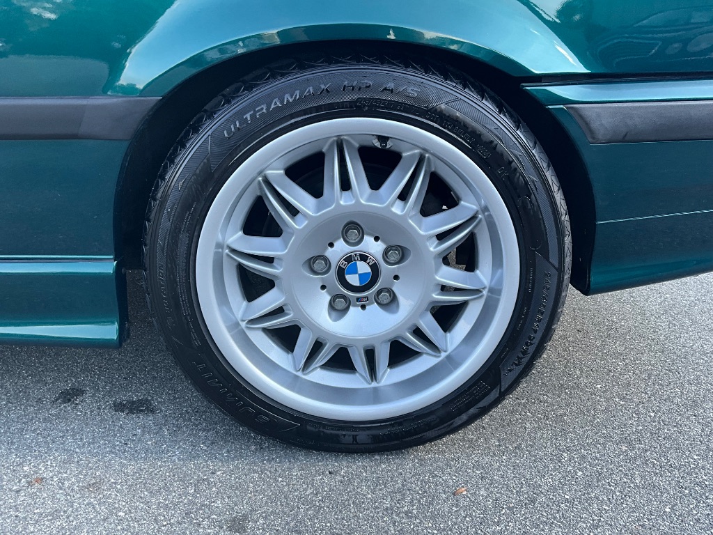 1995 BMW 325is - $21,900