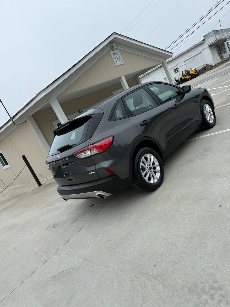 2020 Ford Escape