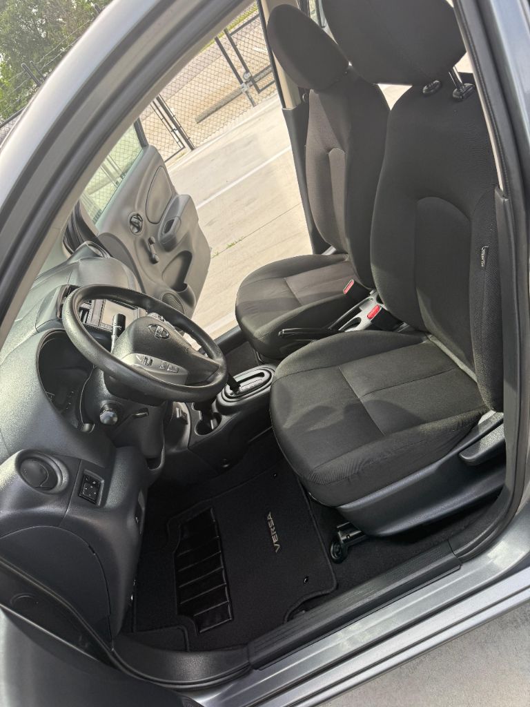 2019 Nissan Versa