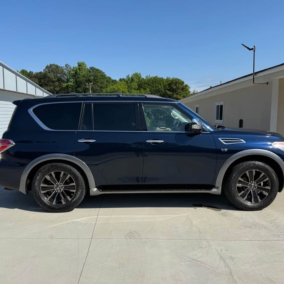 2017 Nissan Armada