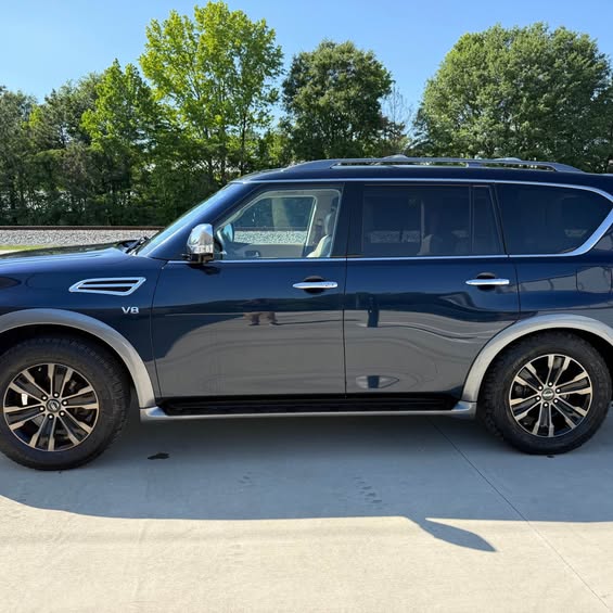 2017 Nissan Armada