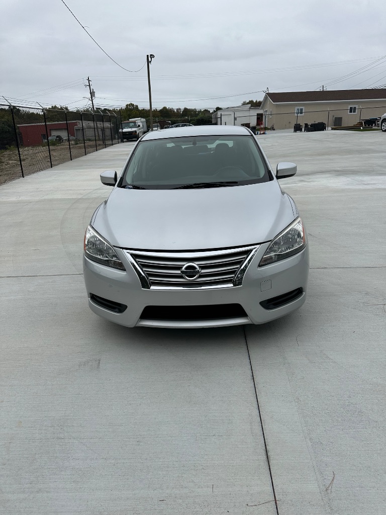 2014 Nissan Sentra S photo