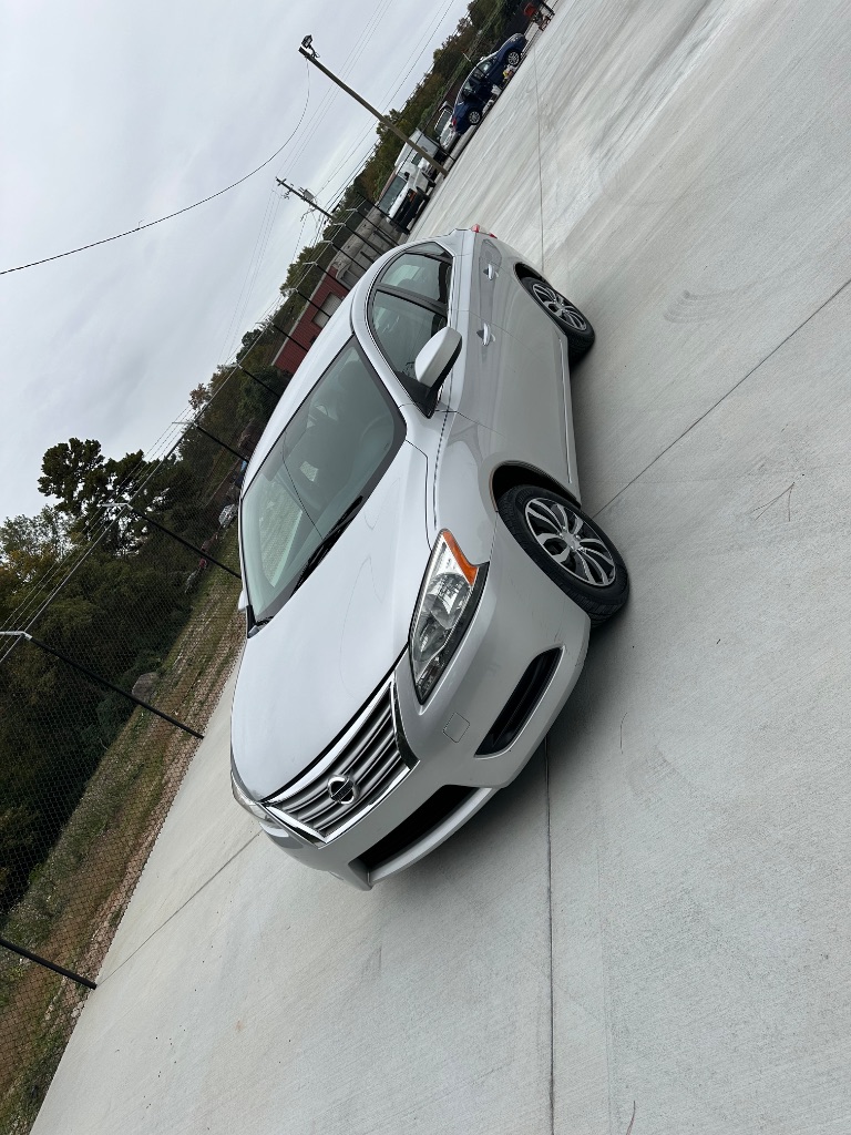 2014 Nissan Sentra S photo