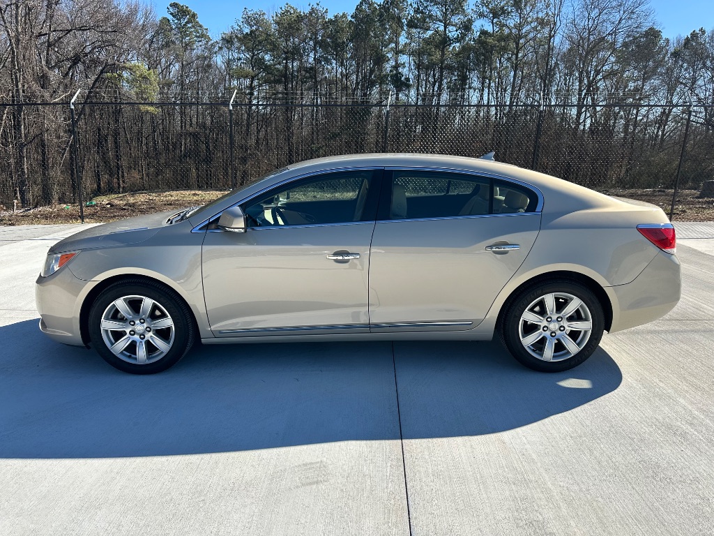 2011 Buick LaCrosse CXL photo
