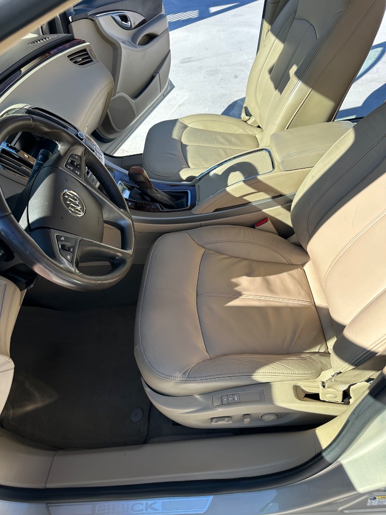 2011 Buick LaCrosse CXL photo