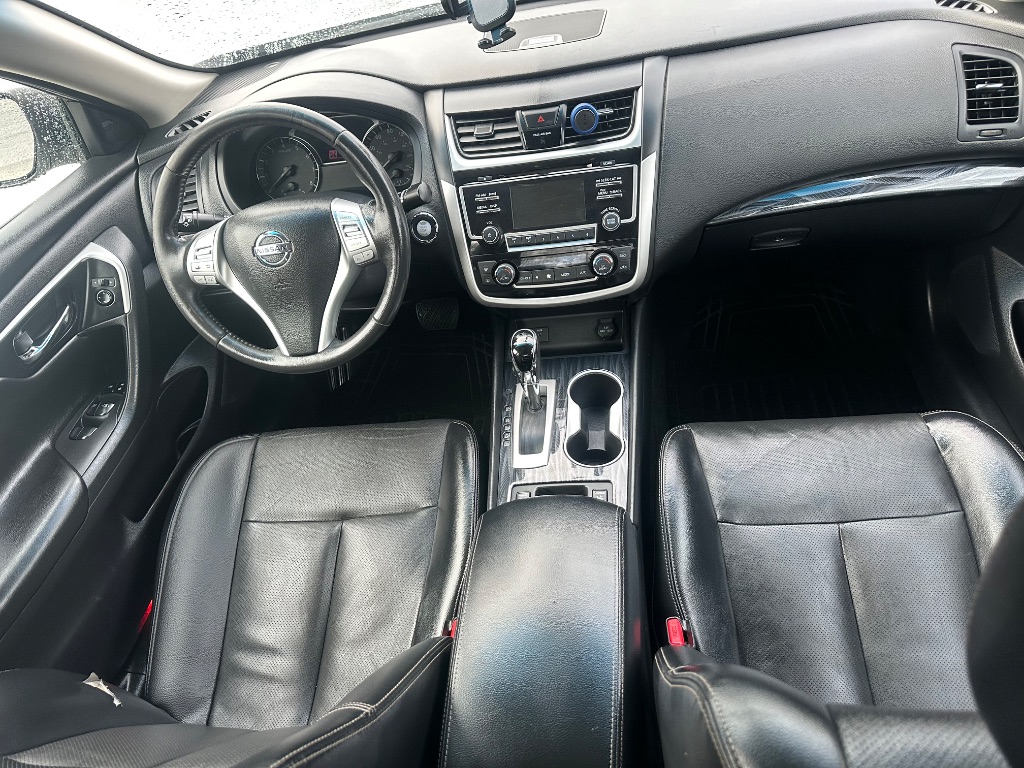 2018 Nissan Altima SL photo