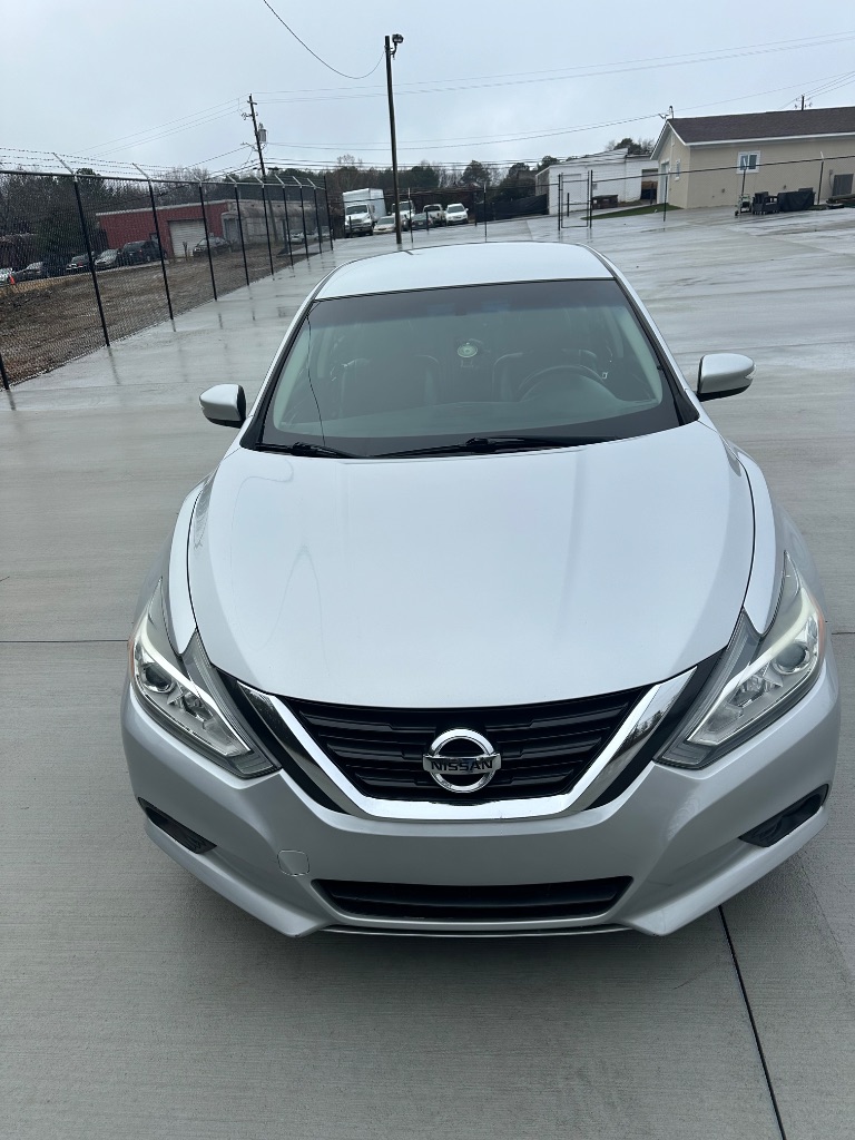 2018 Nissan Altima SL photo