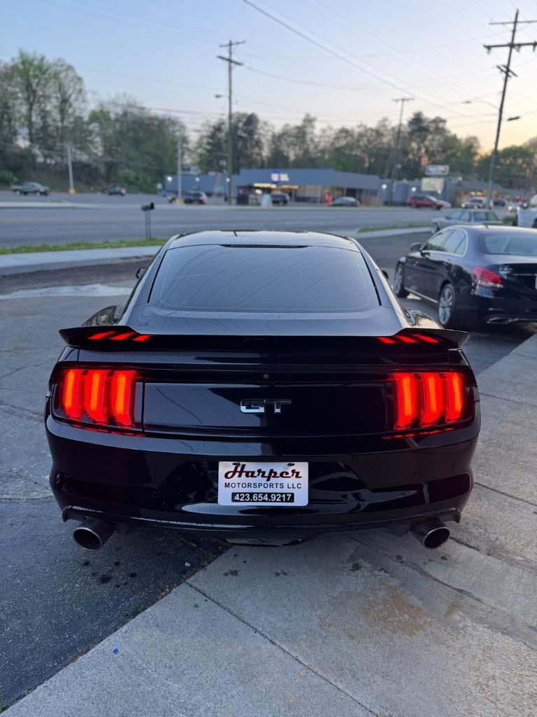2016 Ford Mustang GT photo