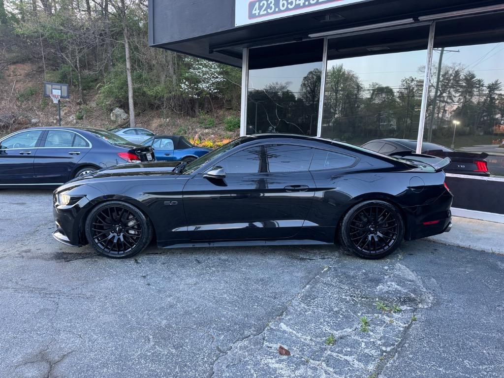 2016 Ford Mustang GT photo