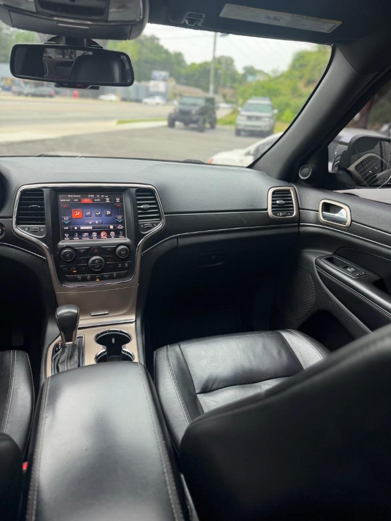 2016 Jeep Grand Cherokee Limited photo
