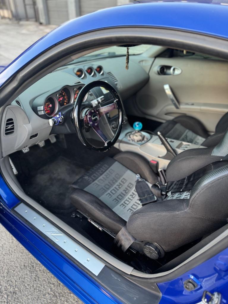 2003 Nissan 350Z - $9,500