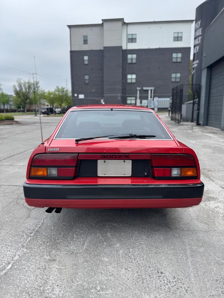 1985 Nissan 300ZX - $6,500