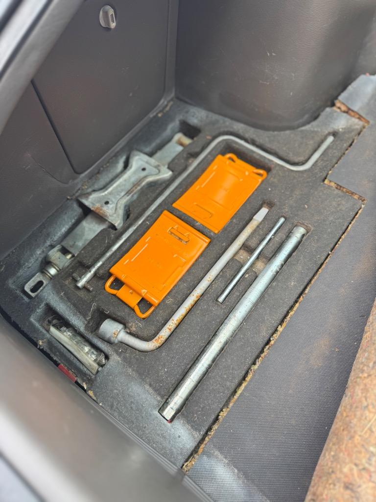 1985 Nissan 300ZX - $6,500