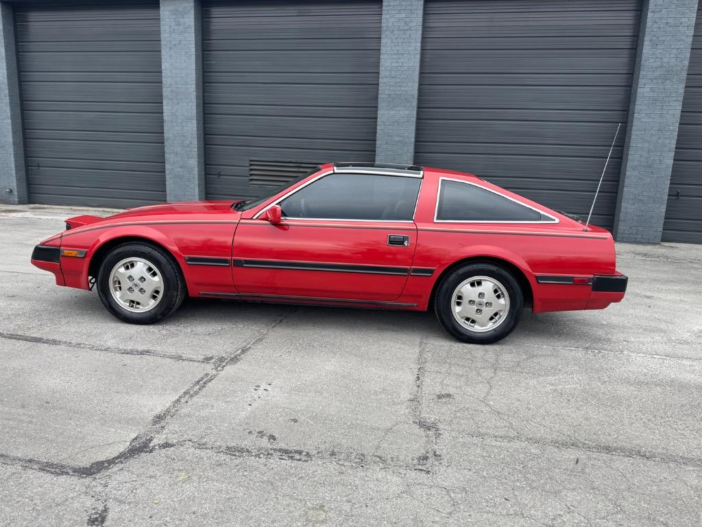 1985 Nissan 300ZX - $6,500