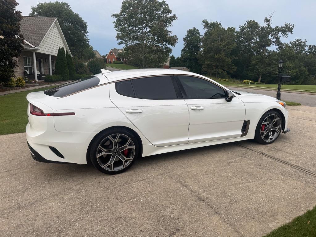 2019 Kia Stinger - $15,000