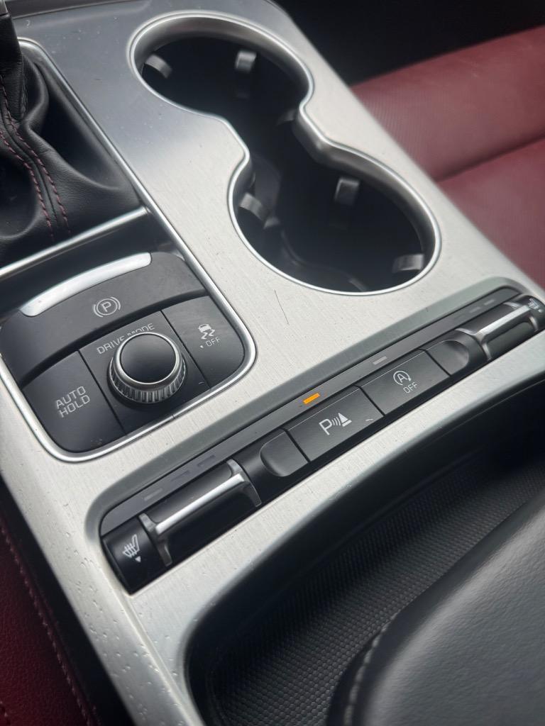 2019 Kia Stinger - $15,000