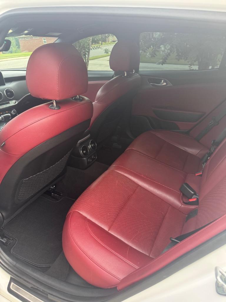 2019 Kia Stinger - $15,000