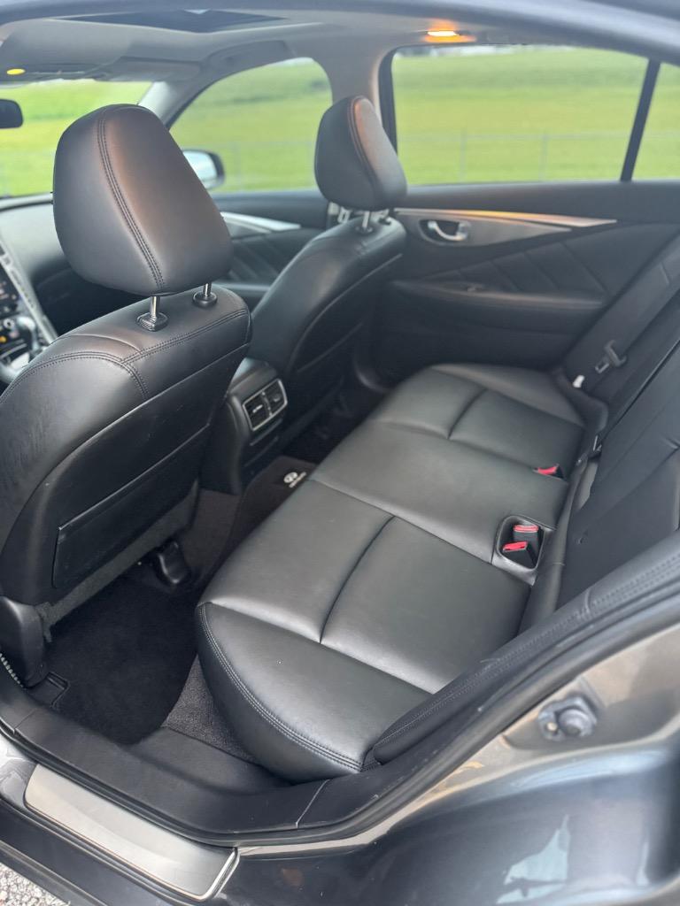 2015 INFINITI Q50 - $7,500