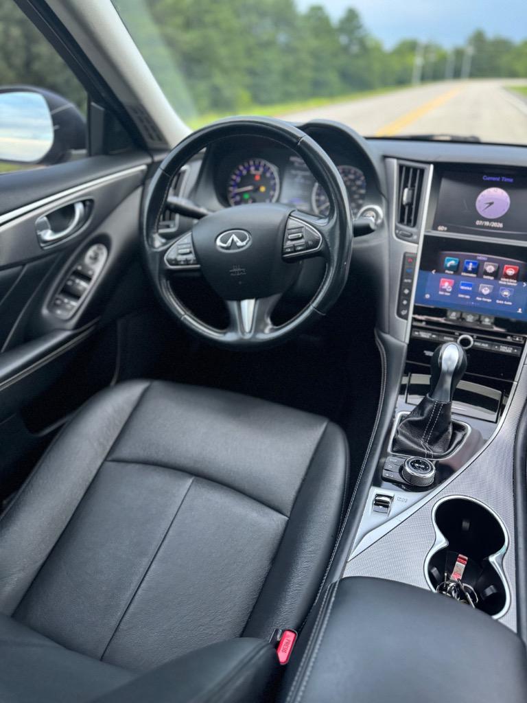 2015 INFINITI Q50 - $7,500
