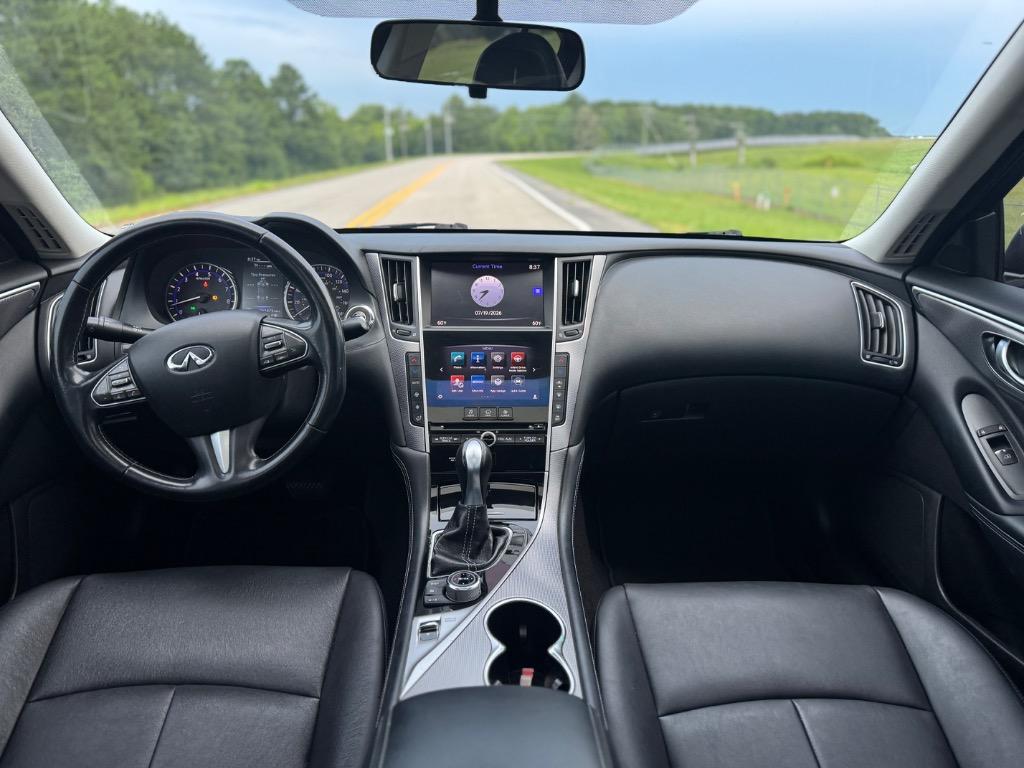 2015 INFINITI Q50 - $7,500