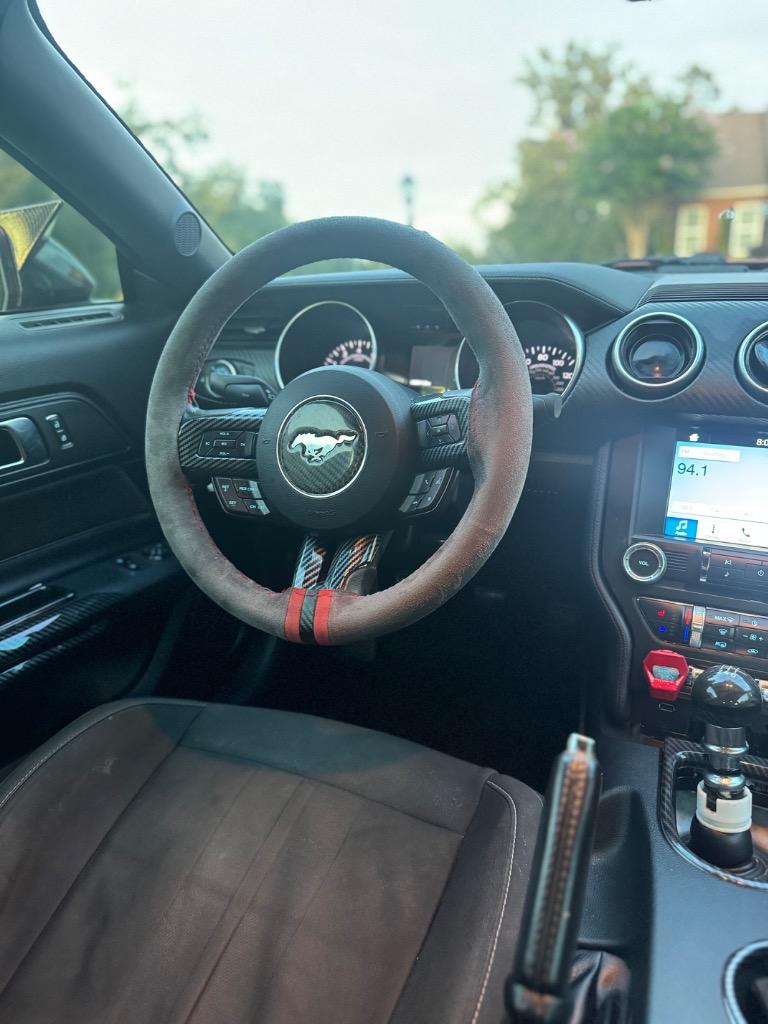2019 Ford Mustang - $17,500