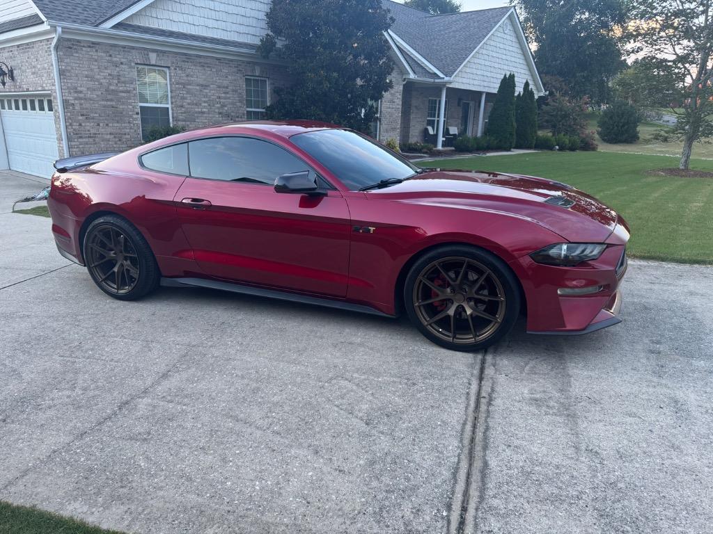 2019 Ford Mustang - $17,500