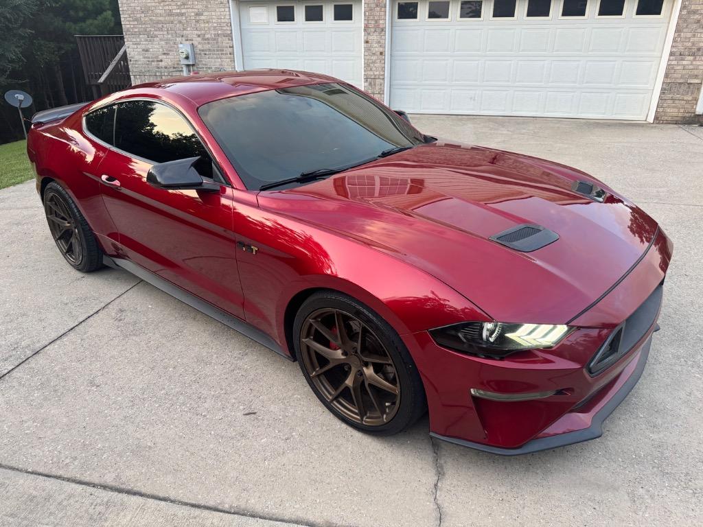 2019 Ford Mustang - $17,500