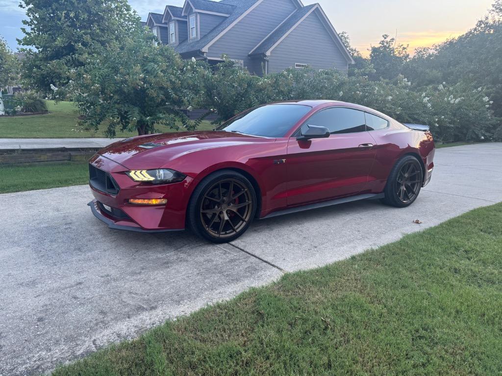 2019 Ford Mustang - $17,500