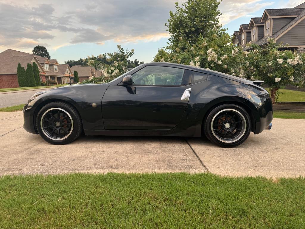 2014 Nissan 370Z - $16,500