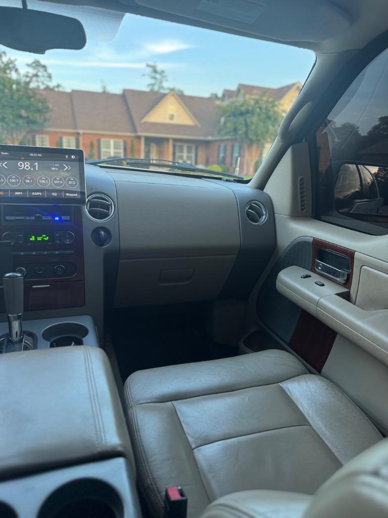 2005 Ford F-150 - $10,800