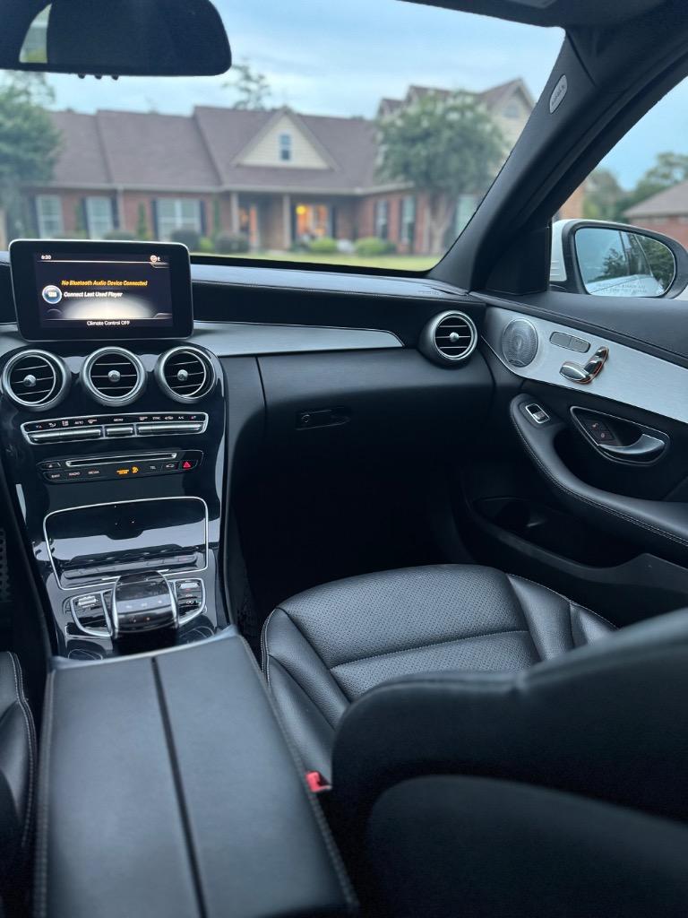 2015 Mercedes-Benz C-Class - $15,000
