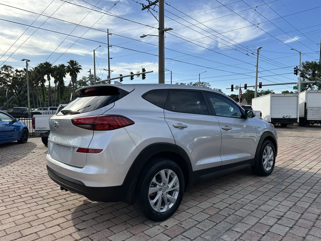 2019 Hyundai Tucson SE photo