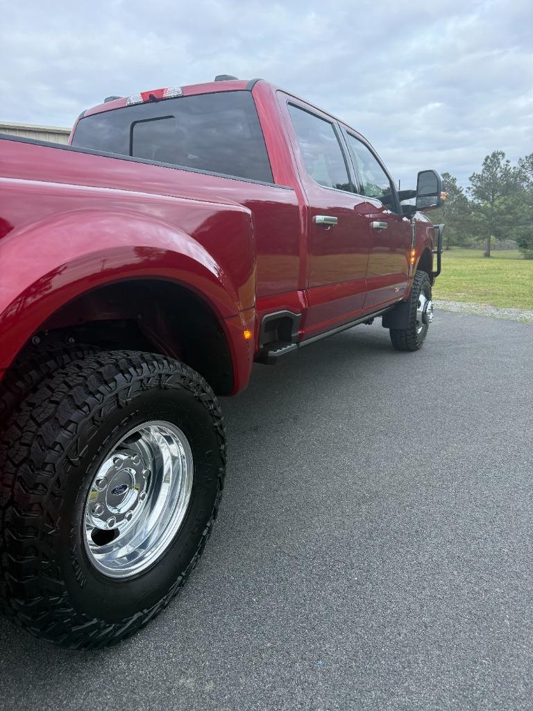 2025 Ford F-350 Super Duty - $104,900