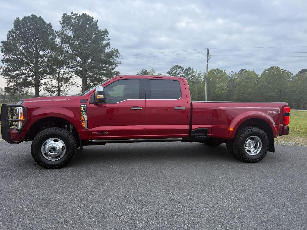 2025 Ford F-350 Super Duty - $104,900