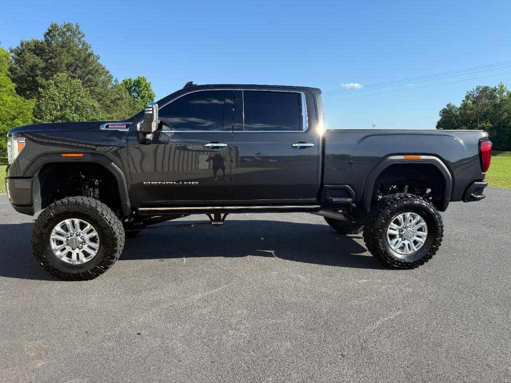 2021 GMC Sierra - $64,900