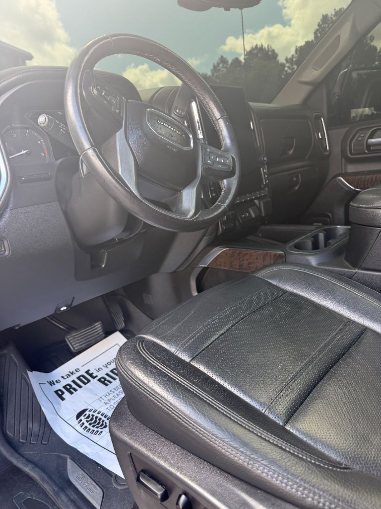 2021 GMC Sierra - $64,900